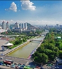 青海省財(cái)政下達(dá)2.5億元支持西寧市海綿城市試點(diǎn)建設(shè)，用于實(shí)施管道溝渠治理、試點(diǎn)區(qū)內(nèi)海綿化改造、增加綠地面積等項(xiàng)目